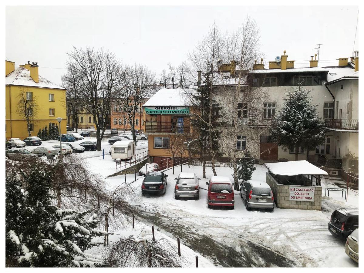 Kwadrat B&B Jalowego Жешув Экстерьер фото