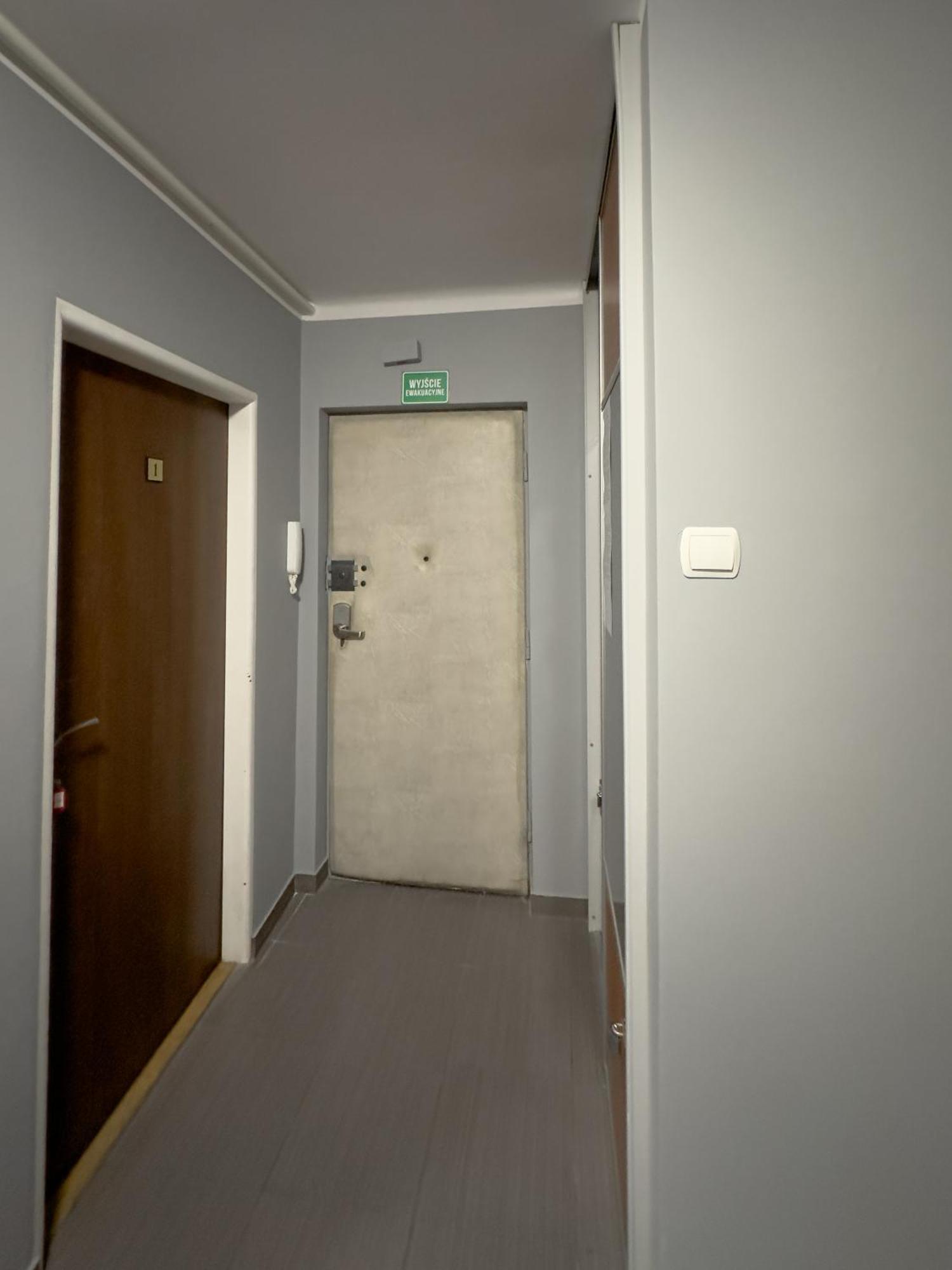 Kwadrat B&B Jalowego Жешув Экстерьер фото