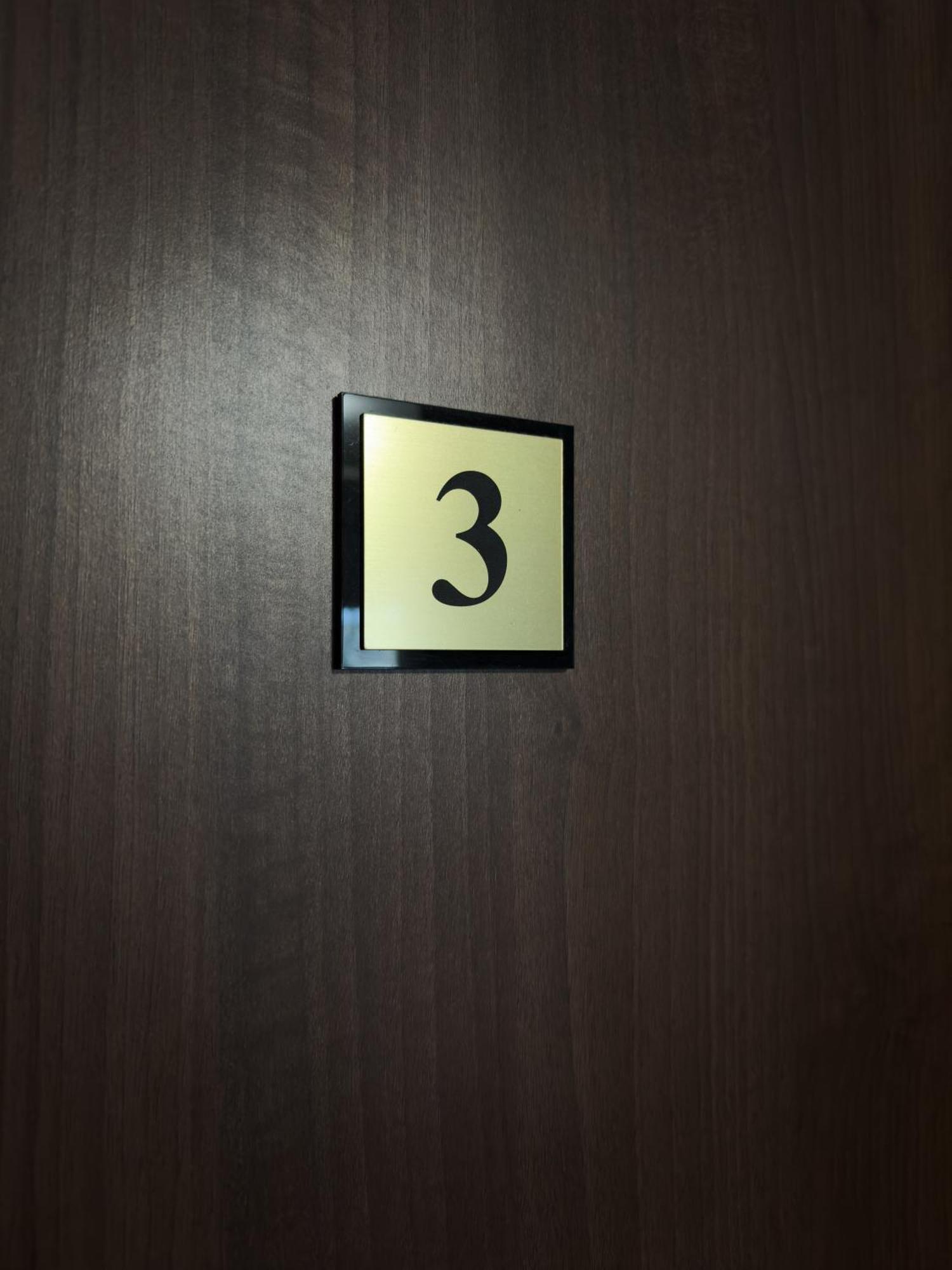 Kwadrat B&B Jalowego Жешув Экстерьер фото