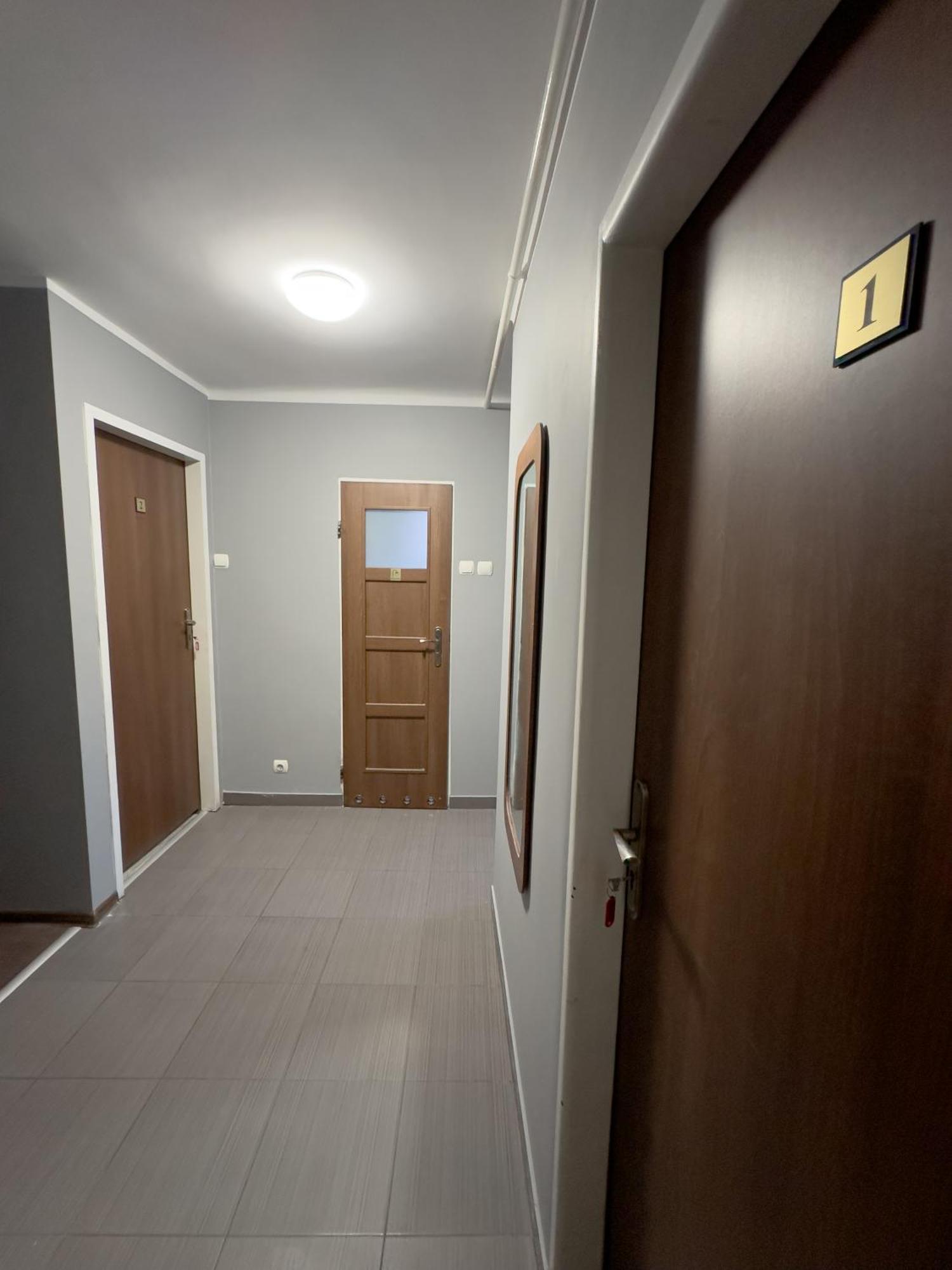 Kwadrat B&B Jalowego Жешув Экстерьер фото
