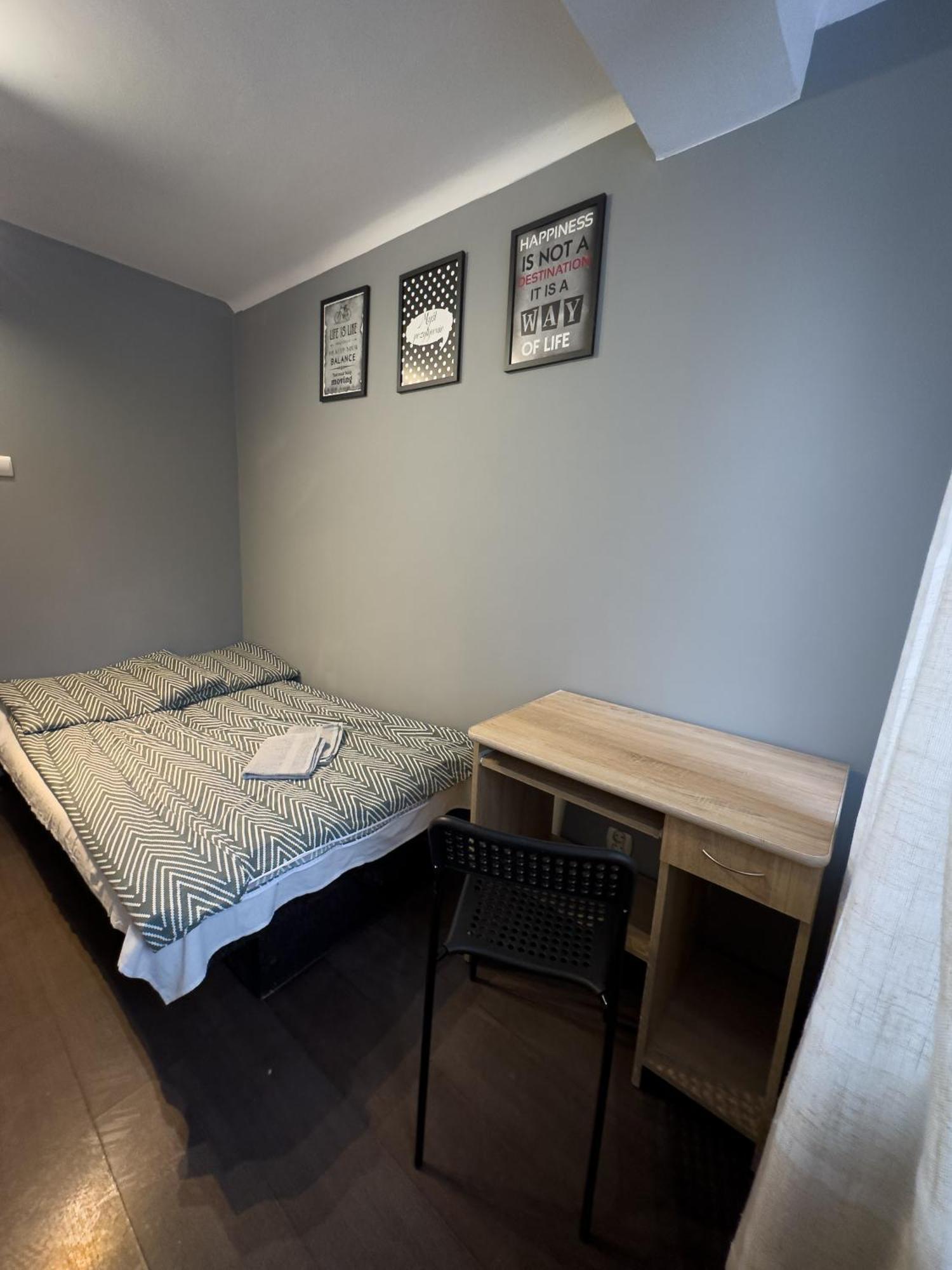 Kwadrat B&B Jalowego Жешув Экстерьер фото