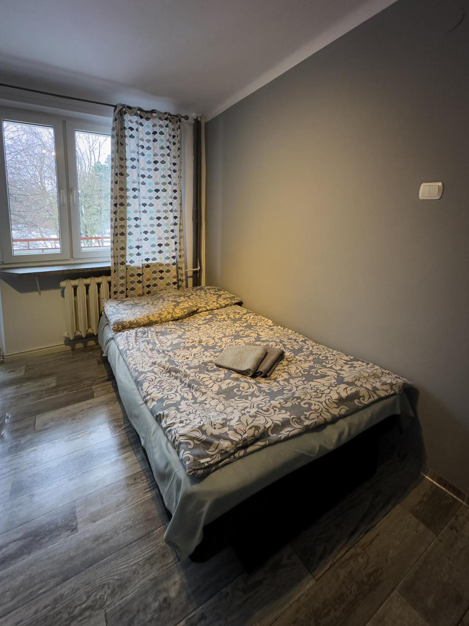 Kwadrat B&B Jalowego Жешув Экстерьер фото
